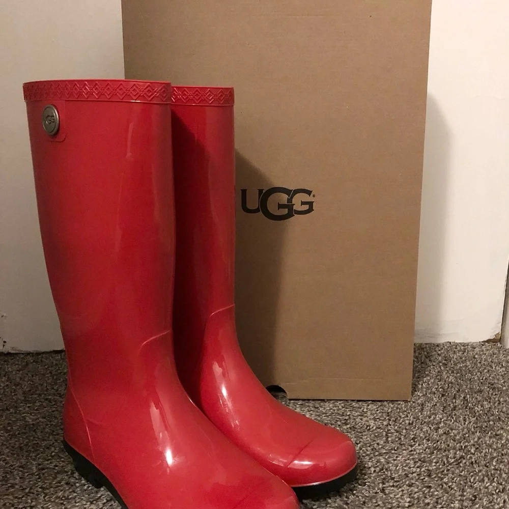 NEW Ugg Rain Boots (size 6 women's) - Picture 4 of 9